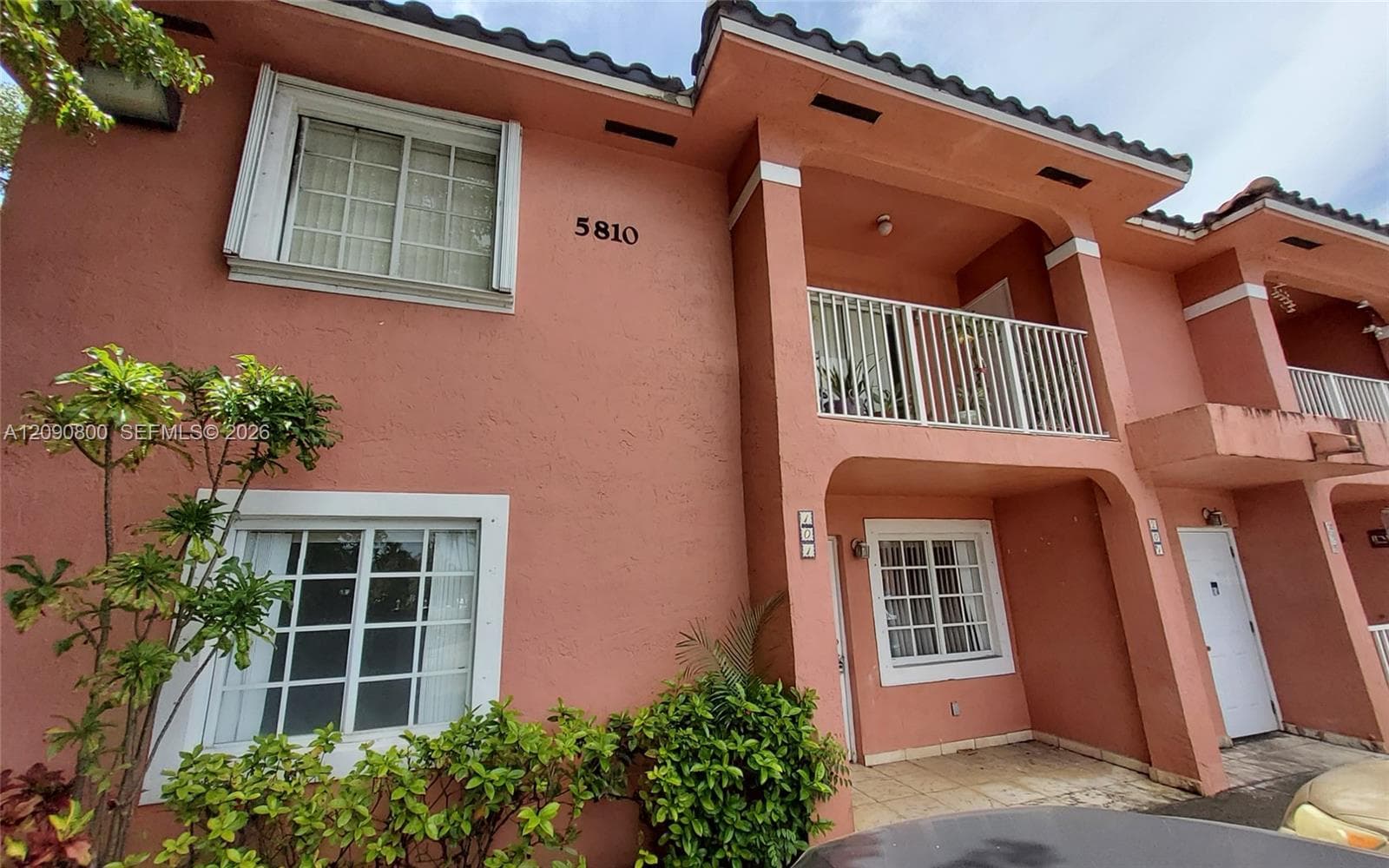 5810 W 18th Ln # 101, Hialeah FL 33012 - Hialeah, FL - Photo 1