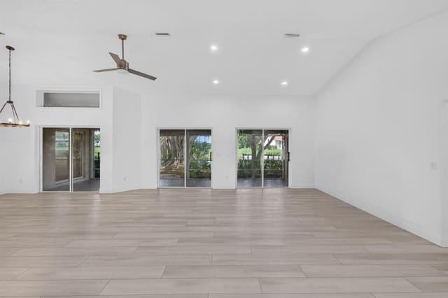 5642 FOREST OAKS Terrace, Delray Beach FL 33484 - Delray Beach, FL - Photo 4