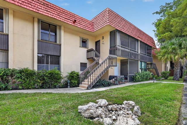 750 NE 199TH Street # 204H, Miami FL 33179 - Miami, FL - Photo 2