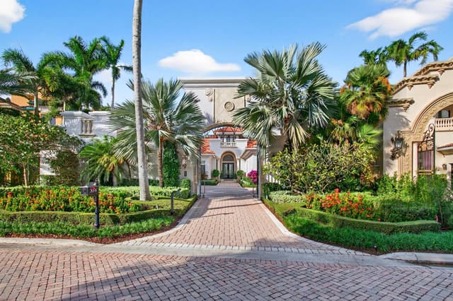 331 MIZNER LAKE ESTATES Drive, Boca Raton FL 33432 - Boca Raton, FL - Photo 2