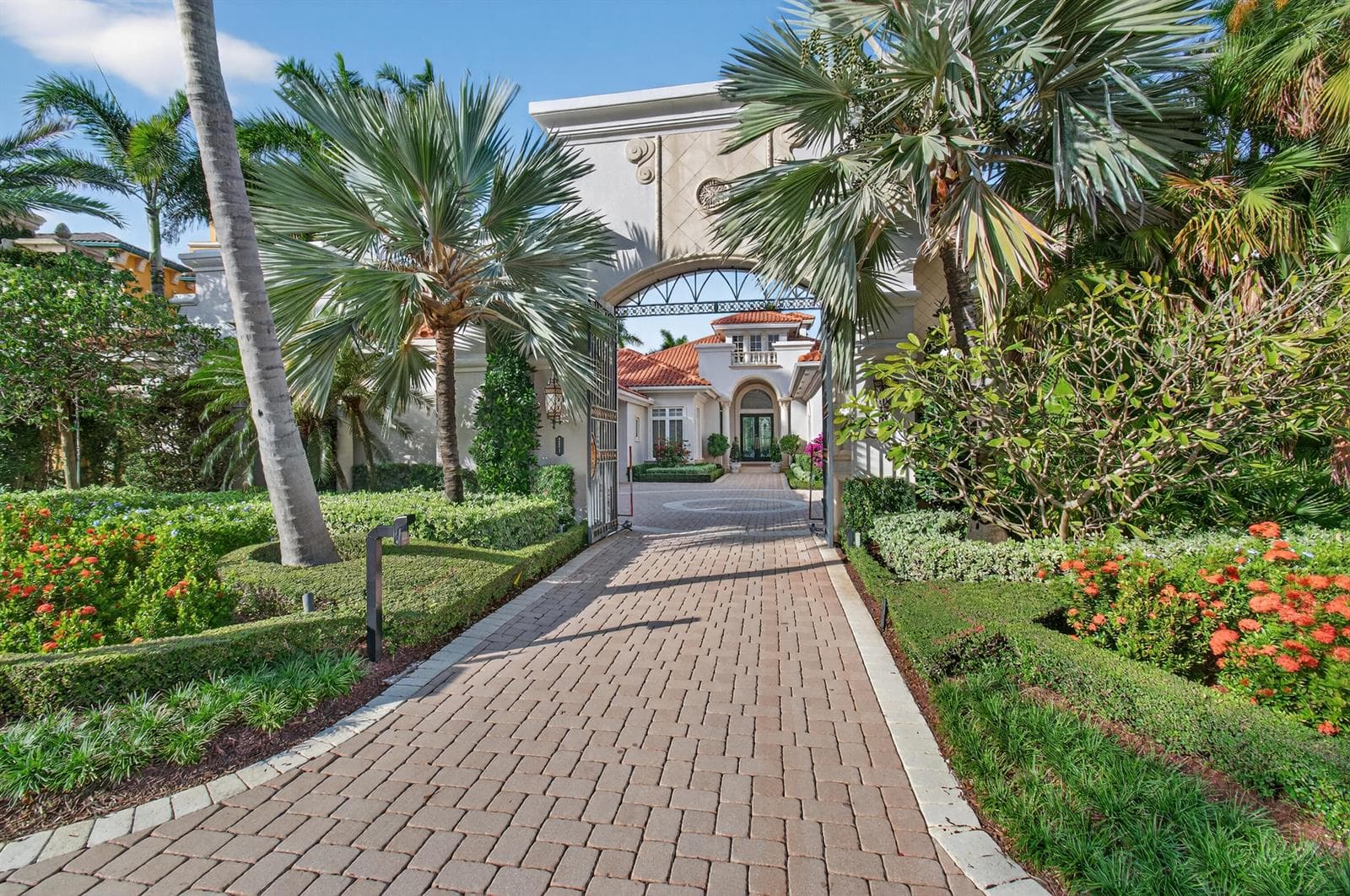 331 MIZNER LAKE ESTATES Drive, Boca Raton FL 33432 - Boca Raton, FL - Photo 1