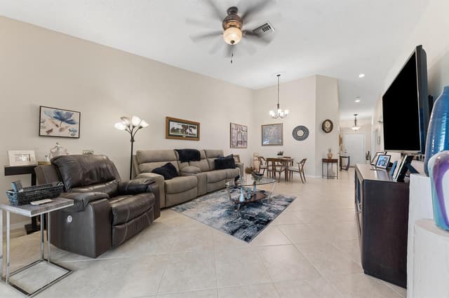 5173 Toscana Trail, Boynton Beach FL 33437 - Boynton Beach, FL - Photo 7