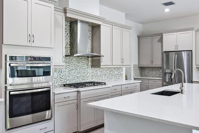 8604 Dumford Lane, Lake Worth FL 33467 - Lake Worth, FL - Photo 2