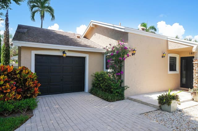 1875 NW 10th Street, Delray Beach FL 33445 - Delray Beach, FL - Photo 3