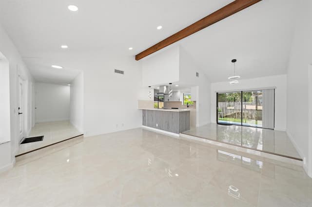 1633 WOODS BEND Road, West Palm Beach FL 33406 - West Palm Beach, FL - Photo 2