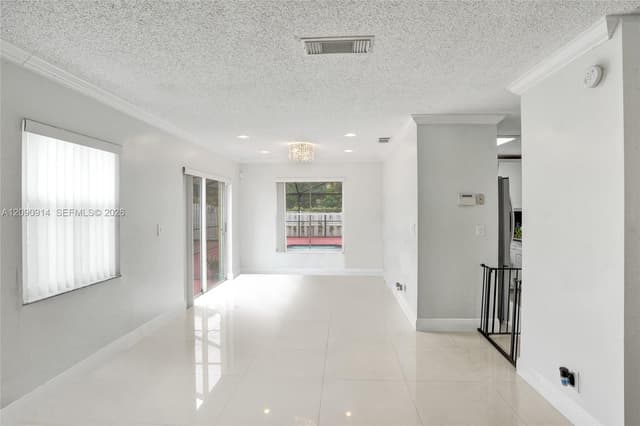 3367 Bonito Ln, Margate FL 33063 - Margate, FL - Photo 4
