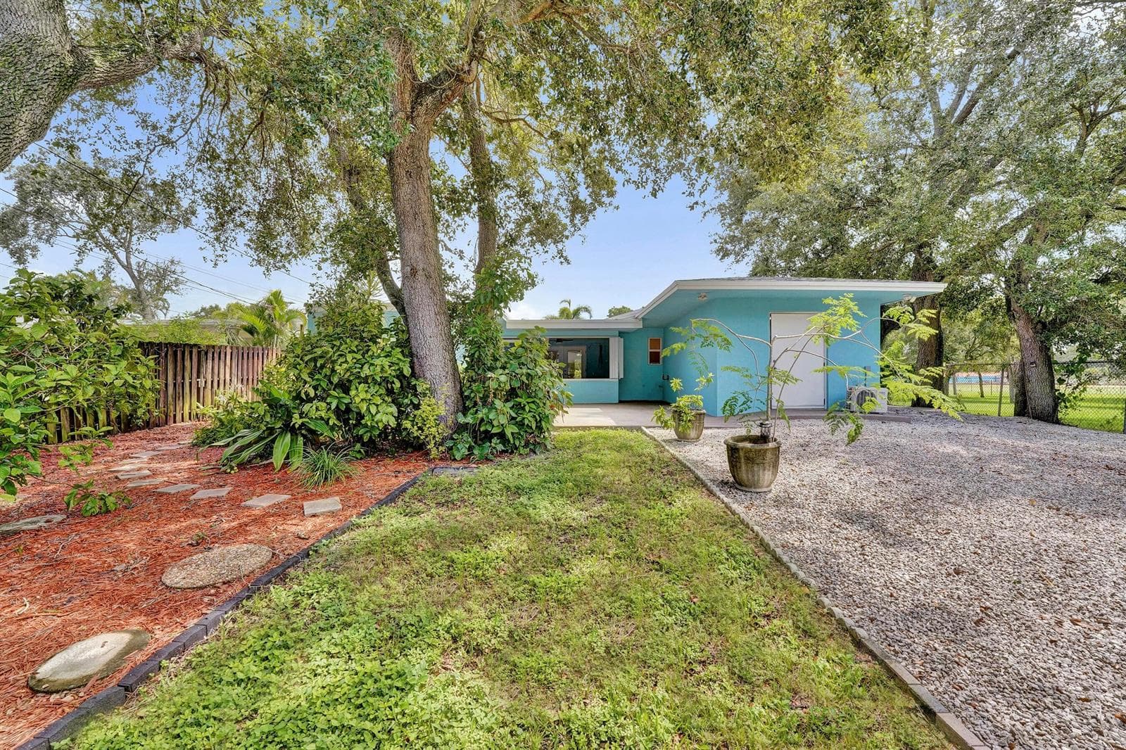 5081 SW 29TH Way, Dania Beach FL 33312 - Dania Beach, FL - Photo 1