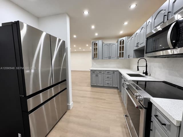 3301 nw 13th terr, Miami FL 33125 - Miami, FL - Photo 7