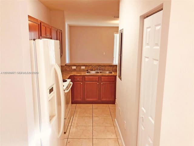 2884 SE 2nd Dr # 2, Homestead FL 33033 - Homestead, FL - Photo 4