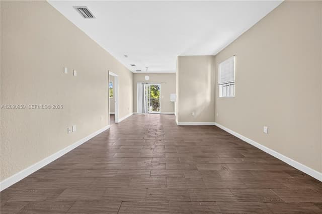 2665 NE 4th St # 204, Homestead FL 33033 - Homestead, FL - Photo 4
