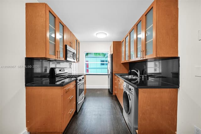 846 Jefferson Ave # 8, Miami Beach FL 33139 - Miami Beach, FL - Photo 7