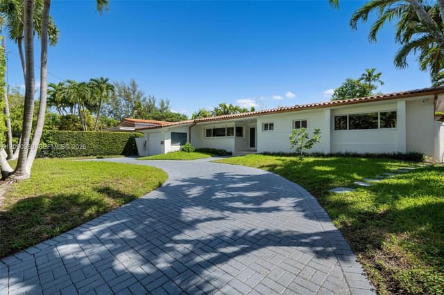 9217 Bay Dr, Surfside FL 33154 - Surfside, FL - Photo 5