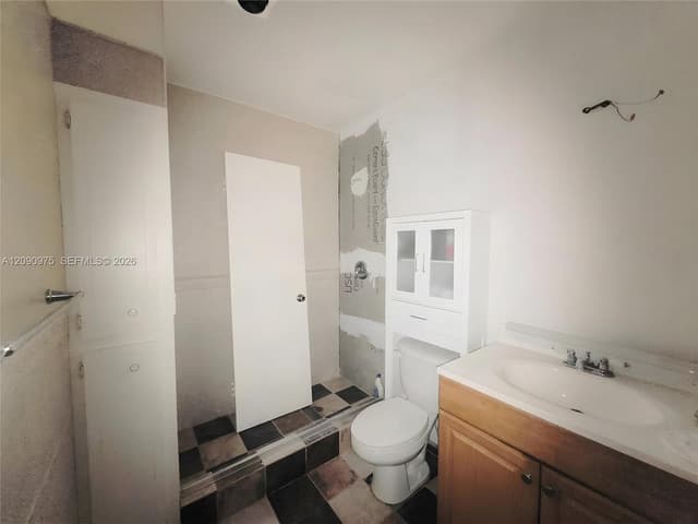 2151 NE 68th St # 209, Fort Lauderdale FL 33308 - Fort Lauderdale, FL - Photo 6