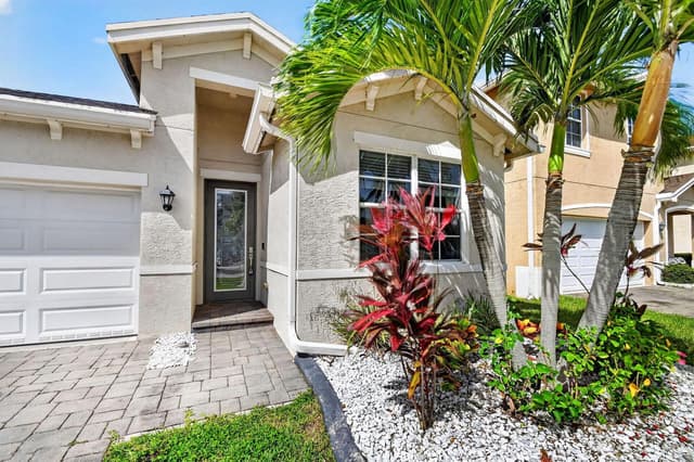 4065 Tomoka Drive, Lake Worth FL 33462 - Lake Worth, FL - Photo 3