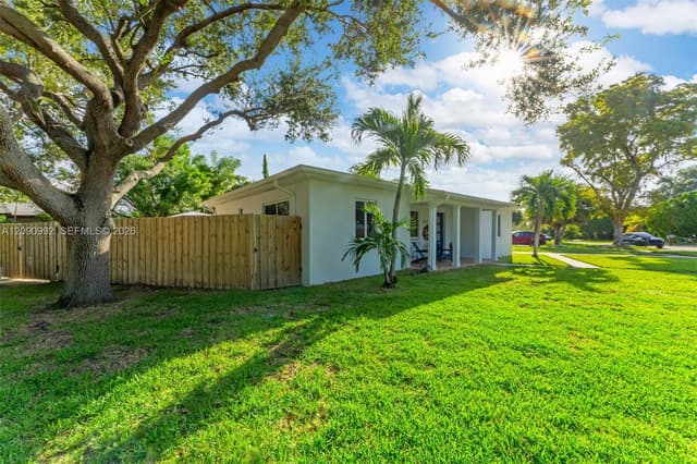 6891 SW 48th Ter, Miami FL 33155 - Miami, FL - Photo 3