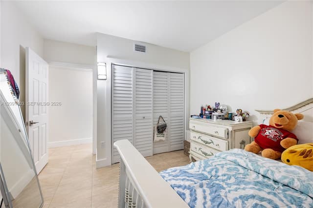 323 Navarre Ave # 101, Coral Gables FL 33134 - Coral Gables, FL - Photo 6