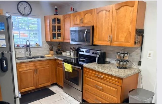 2630 De Soto Dr, Miramar FL 33023 - Miramar, FL - Photo 3