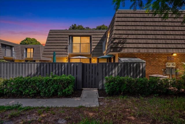 730 7TH Way # 730, West Palm Beach FL 33407 - West Palm Beach, FL - Photo 2