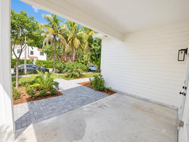 520 38TH Street, West Palm Beach FL 33407 - West Palm Beach, FL - Photo 6