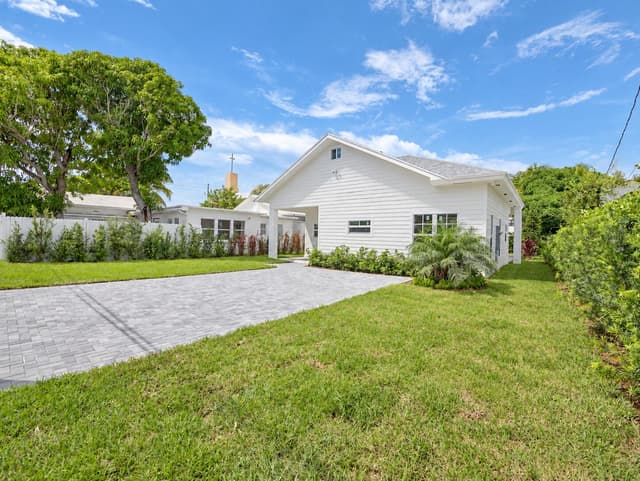 520 38TH Street, West Palm Beach FL 33407 - West Palm Beach, FL - Photo 5
