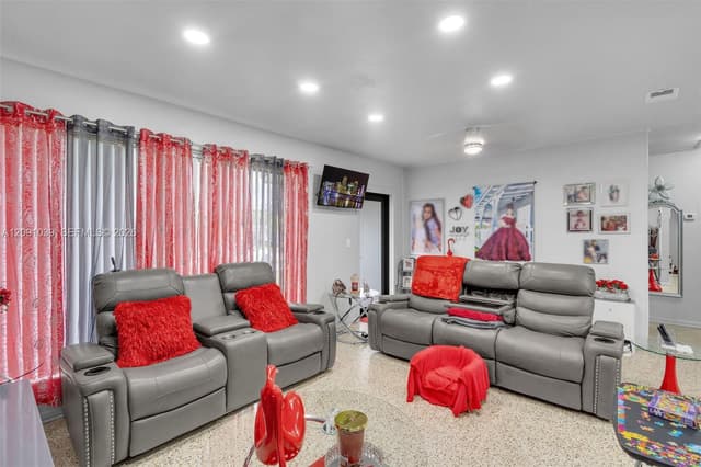 14740 SW 296th St, Homestead FL 33033 - Homestead, FL - Photo 6