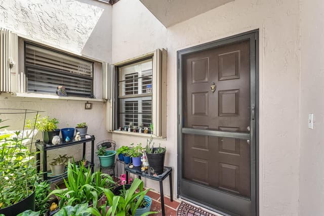 6375 KINGS GATE Circle, Delray Beach FL 33484 - Delray Beach, FL - Photo 3
