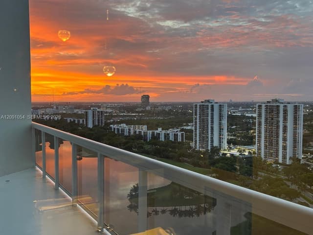 20185 E Country Club Dr # 7, Aventura FL 33180 - Aventura, FL - Photo 2