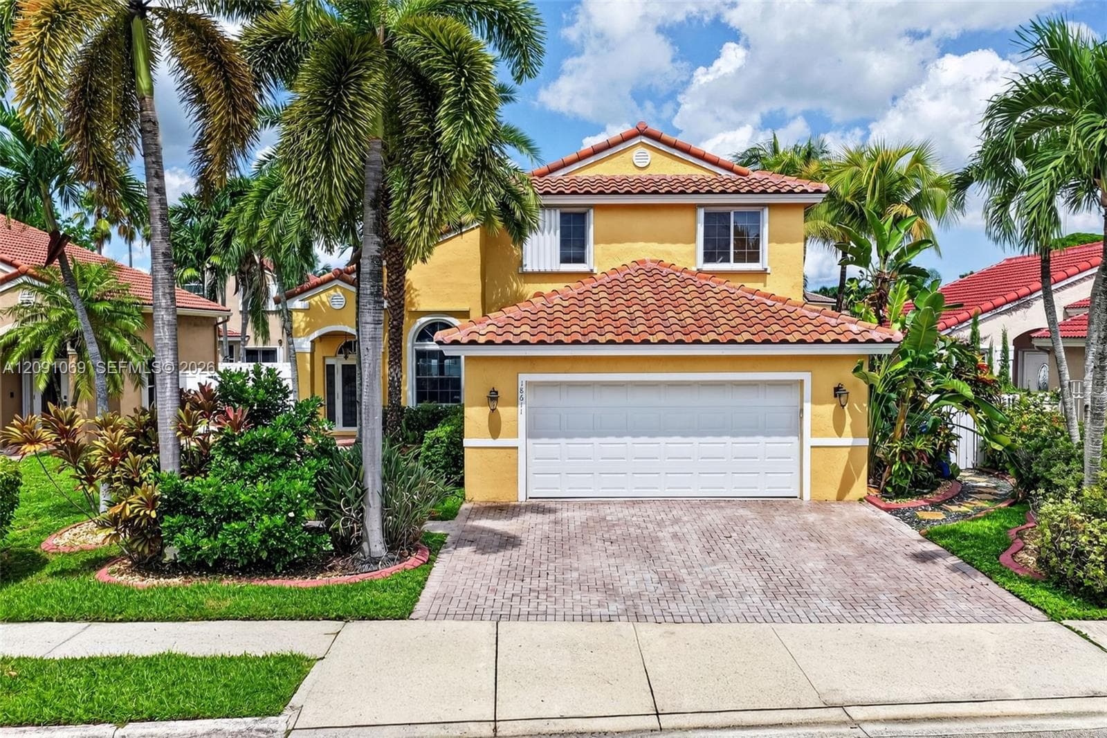 18611 NW 11th St, Pembroke Pines FL 33029 - Pembroke Pines, FL - Photo 1