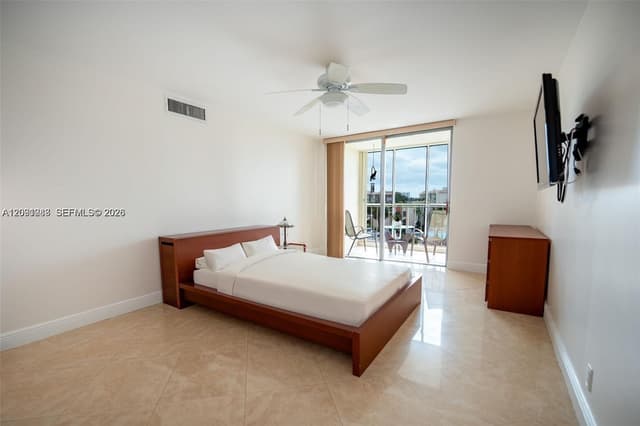 2000 Atlantic Shores Blvd # 420, Hallandale Beach FL 33009 - Hallandale Beach, FL - Photo 4