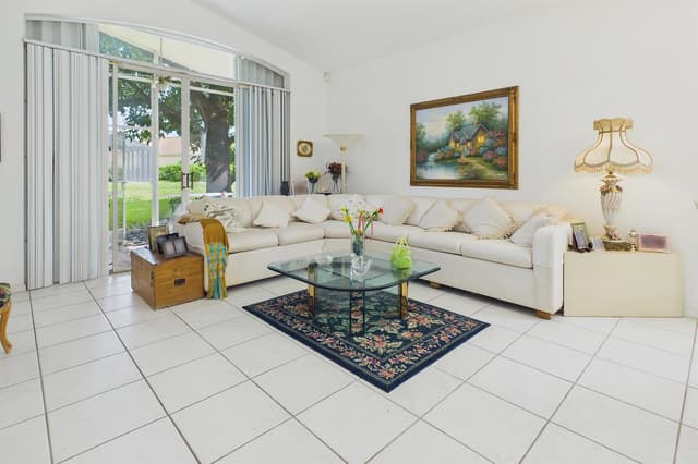 7032 Cataluna Circle, Delray Beach FL 33446 - Delray Beach, FL - Photo 4