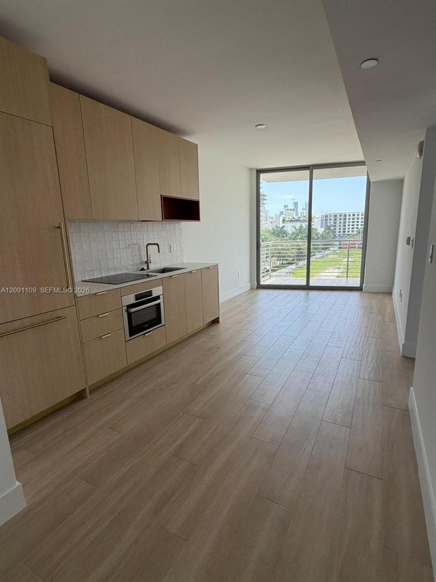 90 NE 32nd Street # 427, Miami FL 33127