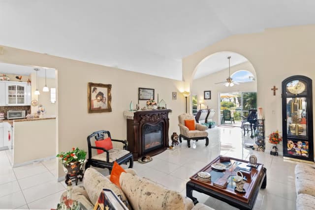 9847 Harbour Lake Circle, Boynton Beach FL 33437 - Boynton Beach, FL - Photo 5