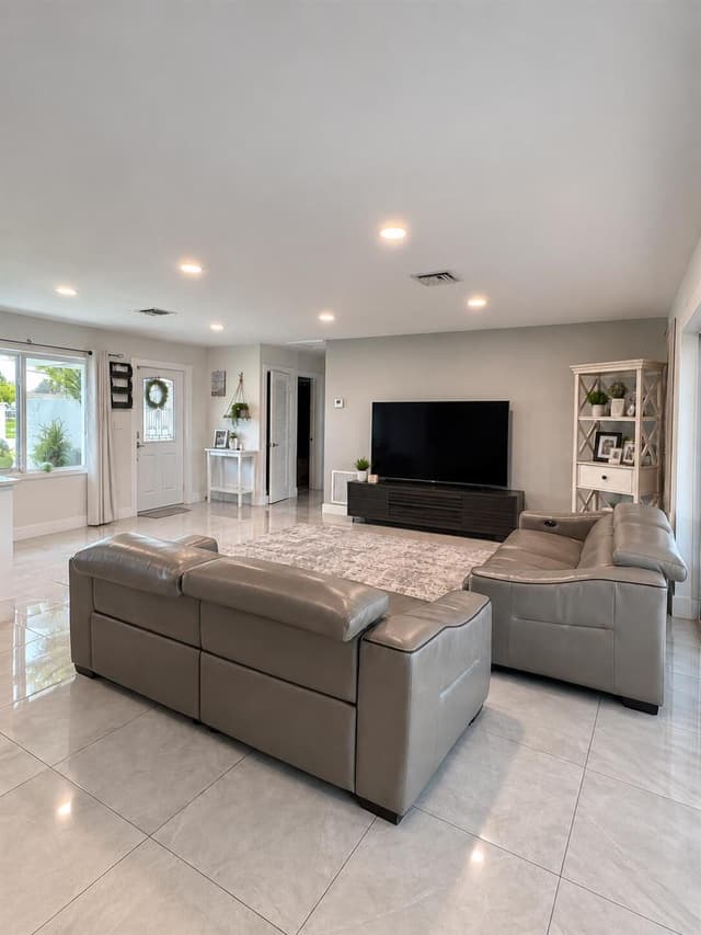 816 SW 2nd Street, Boca Raton FL 33486 - Boca Raton, FL - Photo 7