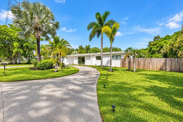 9401 SW 82nd Ave, Miami FL 33156 - Miami, FL - Photo 2