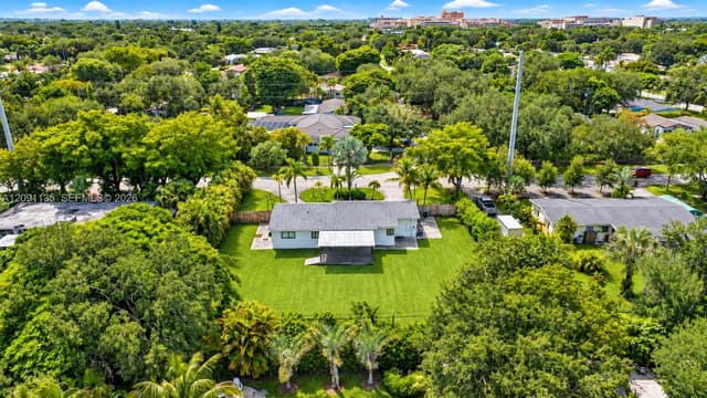 9401 SW 82nd Ave, Miami FL 33156 - Miami, FL - Photo 6