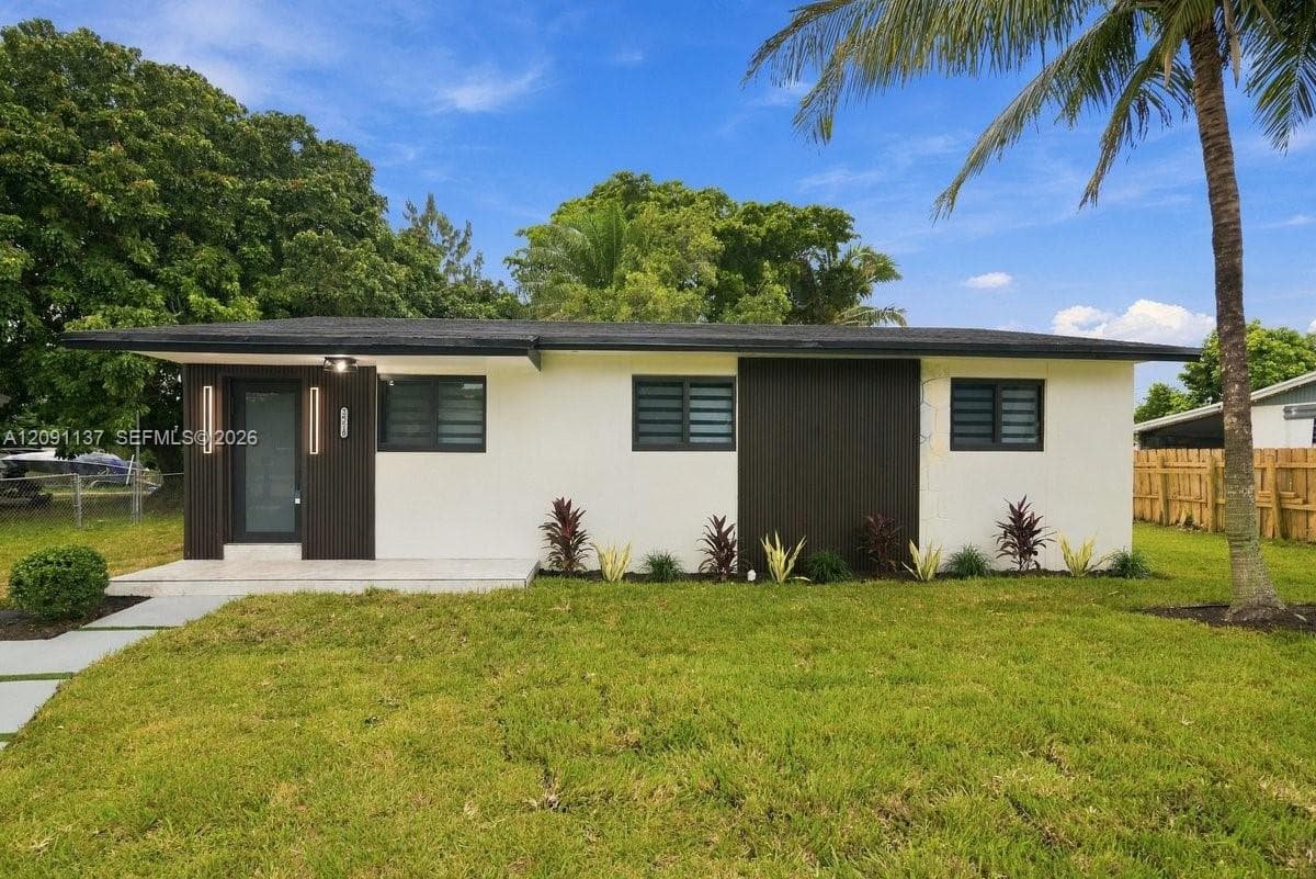 26810 SW 128th Ave, Homestead FL 33032 - Homestead, FL - Photo 1