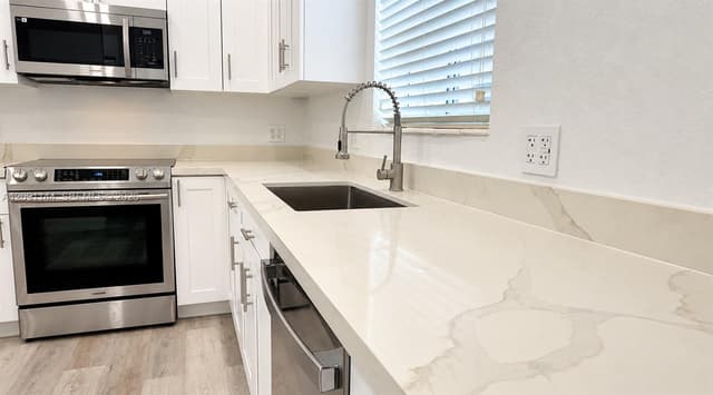 1401 NE 152nd St, North Miami Beach FL 33162 - North Miami Beach, FL - Photo 7