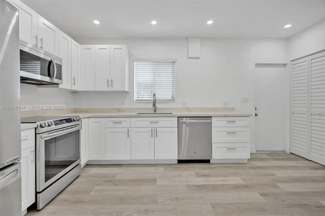1401 NE 152nd St, North Miami Beach FL 33162 - North Miami Beach, FL - Photo 3