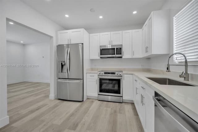 1401 NE 152nd St, North Miami Beach FL 33162 - North Miami Beach, FL - Photo 4