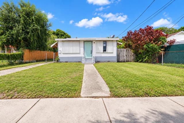 526 NW 44th Ave, Miami FL 33126 - Miami, FL - Photo 2