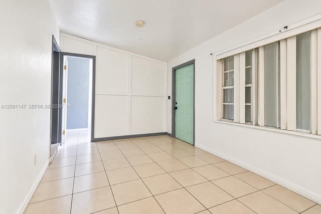526 NW 44th Ave, Miami FL 33126 - Miami, FL - Photo 5