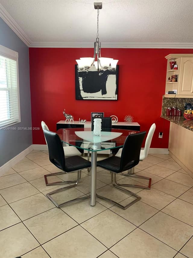 6940 W 25th Ln, Hialeah FL 33016 - Hialeah, FL - Photo 7