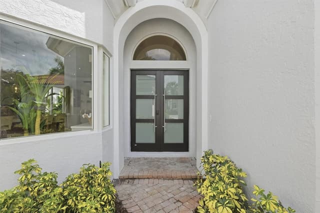 7695 VILLA D ESTE Way, Delray Beach FL 33446 - Delray Beach, FL - Photo 2