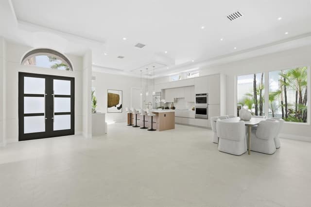 7695 VILLA D ESTE Way, Delray Beach FL 33446 - Delray Beach, FL - Photo 3