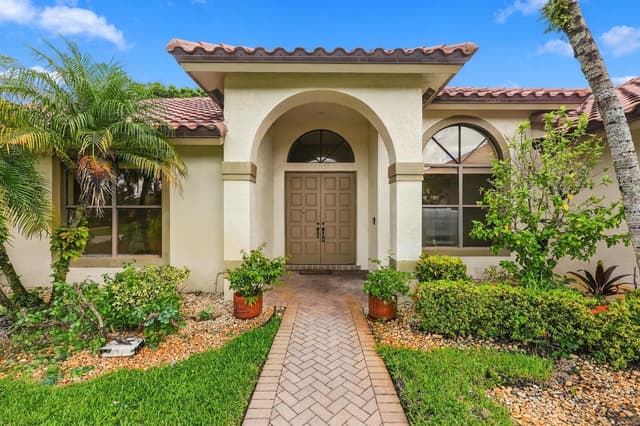 10695 STONEBRIDGE Boulevard, Boca Raton FL 33498 - Boca Raton, FL - Photo 4
