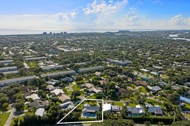 4456 Nicole Circle, Jupiter FL 33469 - Jupiter, FL - Photo 3