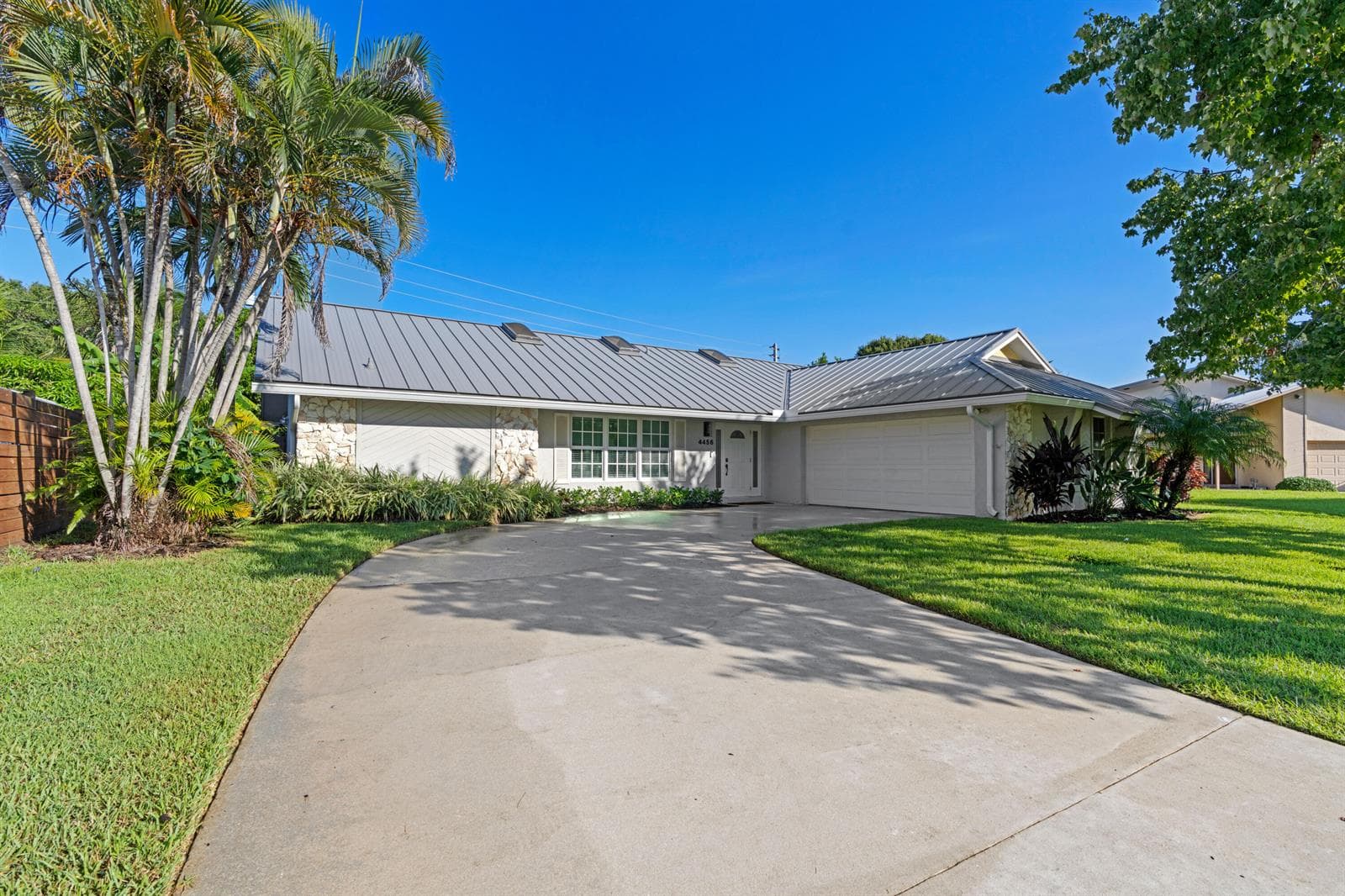 4456 Nicole Circle, Jupiter FL 33469 - Jupiter, FL - Photo 1
