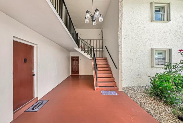 445 LAKE FRANCES Drive # 445, West Palm Beach FL 33411 - West Palm Beach, FL - Photo 3