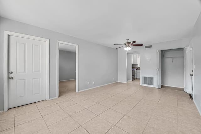 445 LAKE FRANCES Drive # 445, West Palm Beach FL 33411 - West Palm Beach, FL - Photo 5