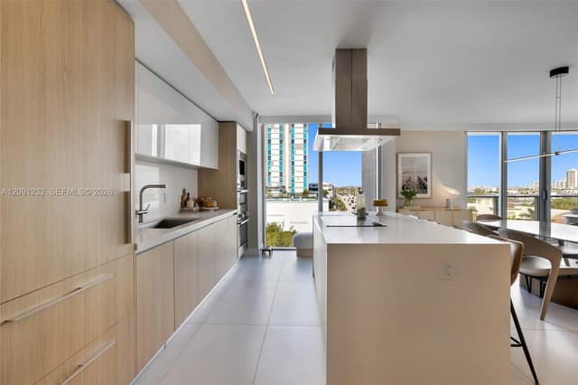 330 Sunny Isles Blvd # 701, Sunny Isles Beach FL 33160 - Sunny Isles Beach, FL - Photo 7